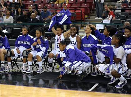 Thumbnail 3 in Vanden vs. Sacrametno (CIF SJS D3 Final) photogallery.