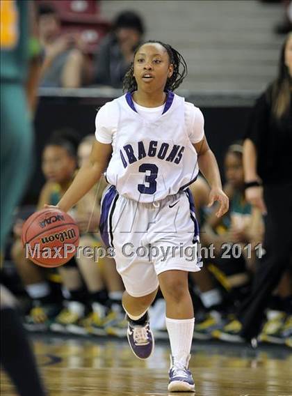 Thumbnail 3 in Vanden vs. Sacrametno (CIF SJS D3 Final) photogallery.
