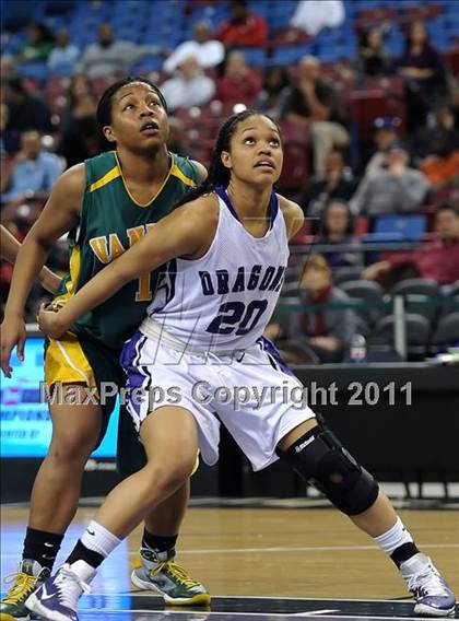 Thumbnail 3 in Vanden vs. Sacrametno (CIF SJS D3 Final) photogallery.