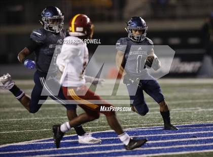 Thumbnail 2 in Sierra Canyon vs Liberty (CIF Division 1A Championship) photogallery.
