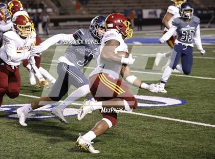 Thumbnail 2 in Sierra Canyon vs Liberty (CIF Division 1A Championship) photogallery.