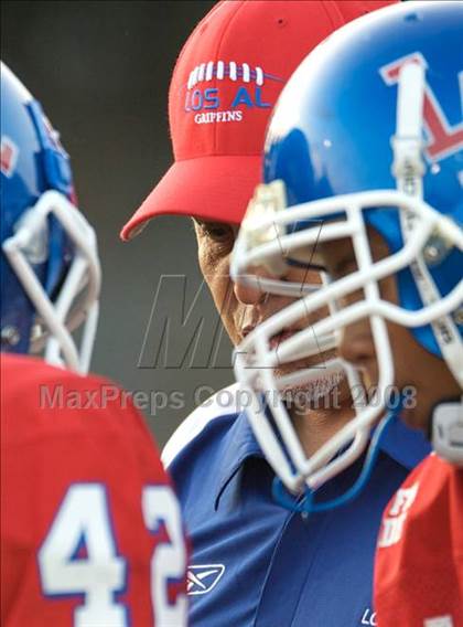Thumbnail 3 in Mayfair vs. Los Alamitos photogallery.
