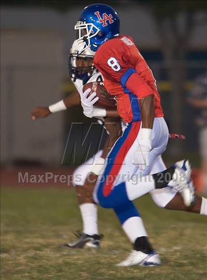 Thumbnail 3 in Mayfair vs. Los Alamitos photogallery.