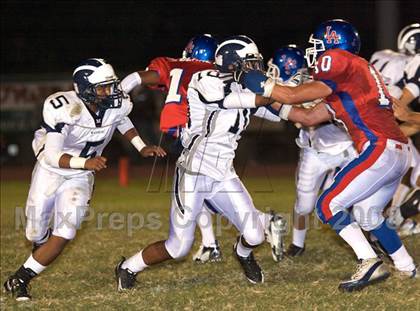 Thumbnail 2 in Mayfair vs. Los Alamitos photogallery.