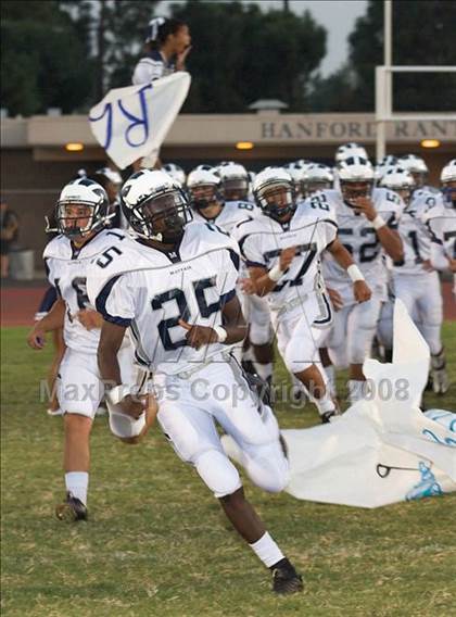 Thumbnail 2 in Mayfair vs. Los Alamitos photogallery.