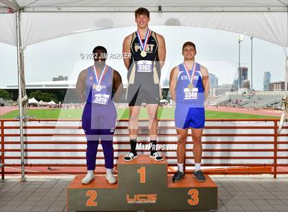 Thumbnail 3 in UIL 2A State Championship photogallery.