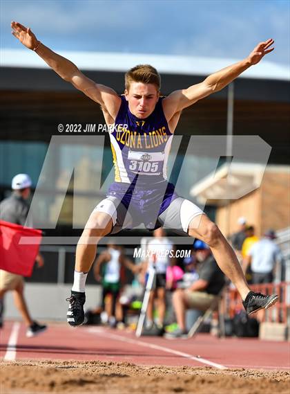 Thumbnail 2 in UIL 2A State Championship photogallery.