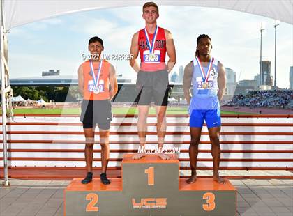 Thumbnail 2 in UIL 2A State Championship photogallery.