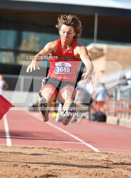 Thumbnail 3 in UIL 2A State Championship photogallery.