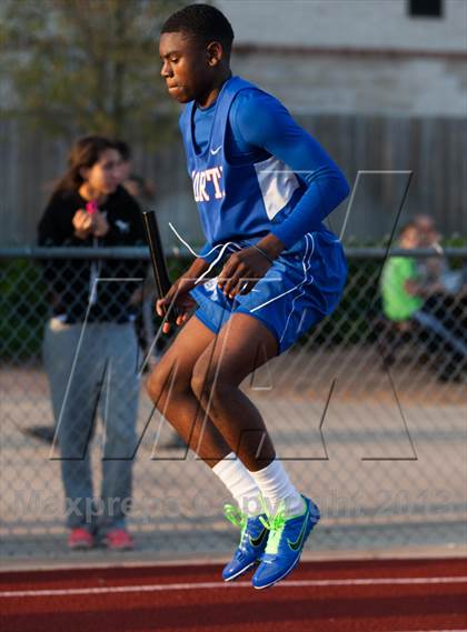 Thumbnail 3 in Cougar Invitational  photogallery.