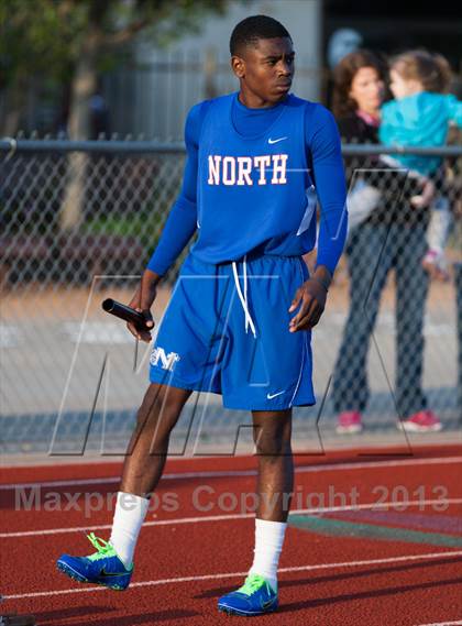Thumbnail 3 in Cougar Invitational  photogallery.