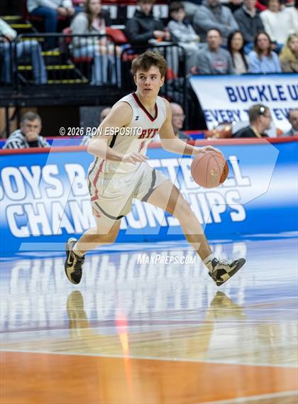Thumbnail 3 in Rye vs Amsterdam (NYSPHSAA Class AA Semifinal) photogallery.