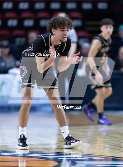 Thumbnail 2 in Rye vs Amsterdam (NYSPHSAA Class AA Semifinal) photogallery.