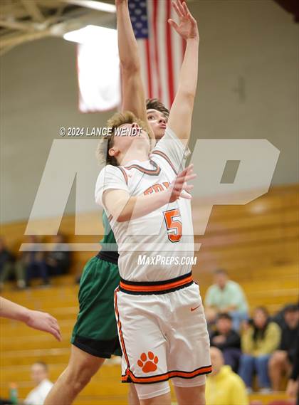Thumbnail 1 in Bear Creek @ Erie photogallery.