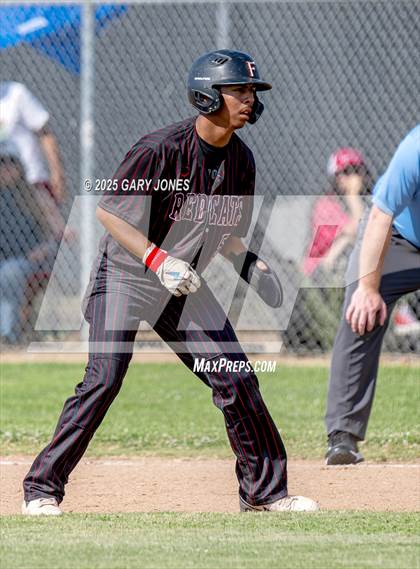 Thumbnail 1 in Roseville vs Fowler (CIF NorCal D3 Semifinal) photogallery.
