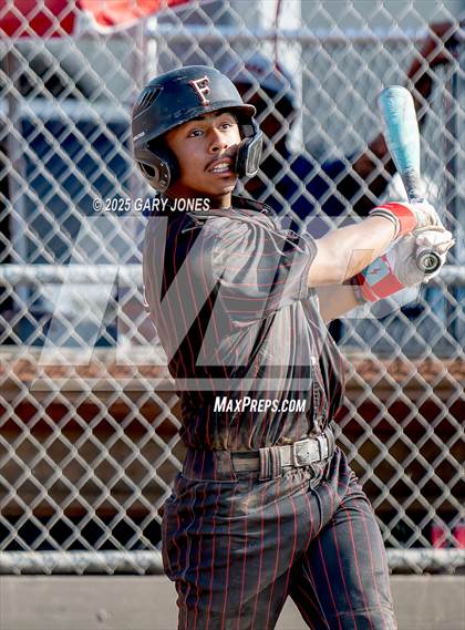 Thumbnail 1 in Roseville vs Fowler (CIF NorCal D3 Semifinal) photogallery.