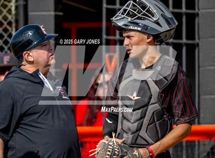 Thumbnail 3 in Roseville vs Fowler (CIF NorCal D3 Semifinal) photogallery.