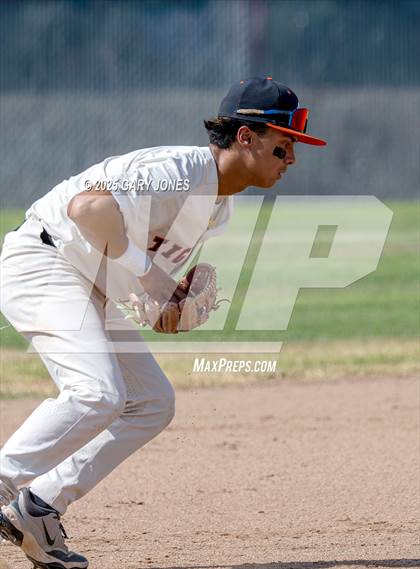 Thumbnail 1 in Roseville vs Fowler (CIF NorCal D3 Semifinal) photogallery.