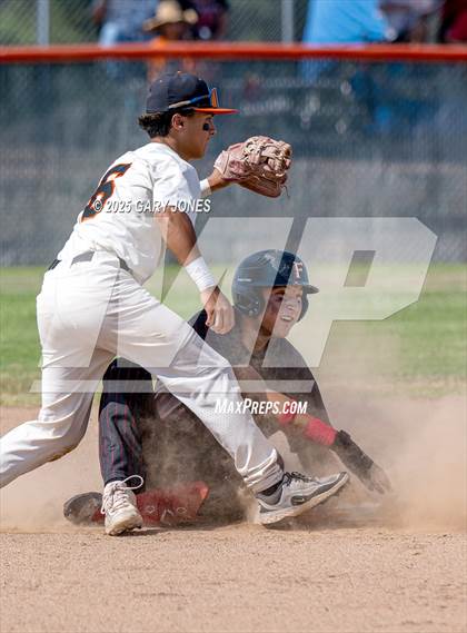 Thumbnail 2 in Roseville vs Fowler (CIF NorCal D3 Semifinal) photogallery.
