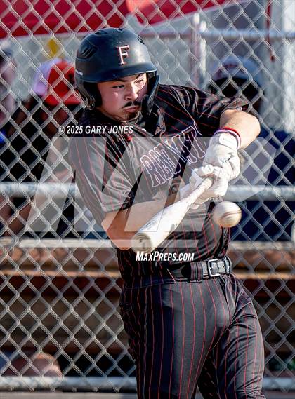 Thumbnail 1 in Roseville vs Fowler (CIF NorCal D3 Semifinal) photogallery.