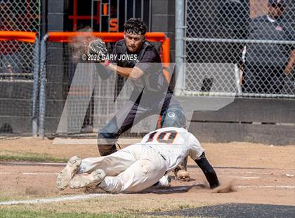 Thumbnail 1 in Roseville vs Fowler (CIF NorCal D3 Semifinal) photogallery.