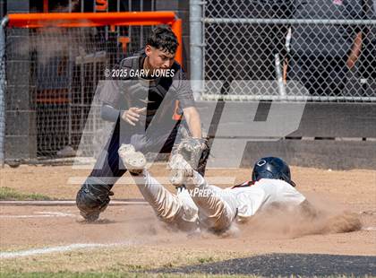 Thumbnail 3 in Roseville vs Fowler (CIF NorCal D3 Semifinal) photogallery.