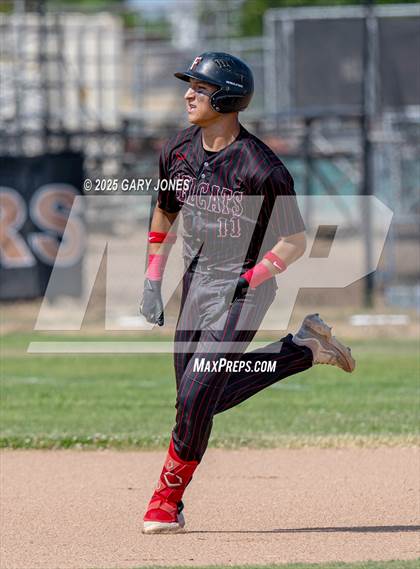 Thumbnail 2 in Roseville vs Fowler (CIF NorCal D3 Semifinal) photogallery.