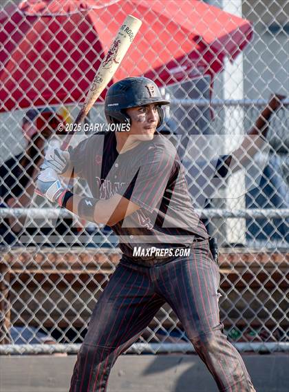 Thumbnail 3 in Roseville vs Fowler (CIF NorCal D3 Semifinal) photogallery.