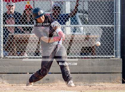 Thumbnail 2 in Roseville vs Fowler (CIF NorCal D3 Semifinal) photogallery.