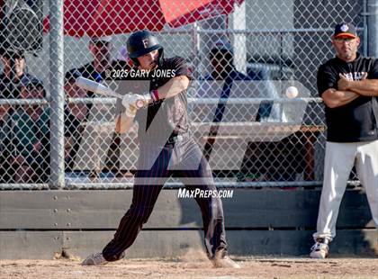 Thumbnail 3 in Roseville vs Fowler (CIF NorCal D3 Semifinal) photogallery.