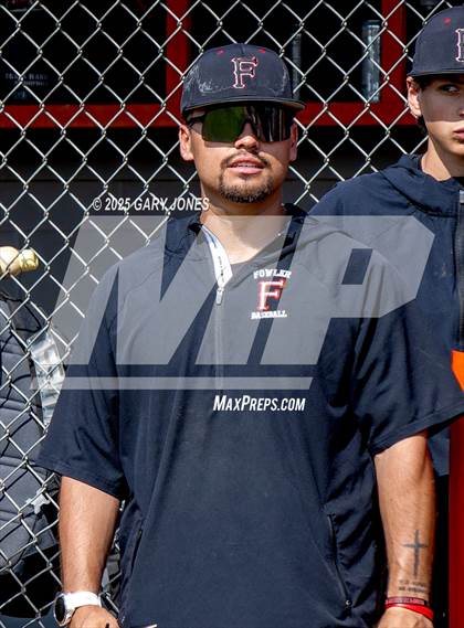 Thumbnail 1 in Roseville vs Fowler (CIF NorCal D3 Semifinal) photogallery.