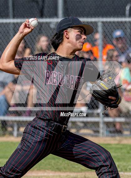 Thumbnail 1 in Roseville vs Fowler (CIF NorCal D3 Semifinal) photogallery.