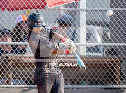 Thumbnail 3 in Roseville vs Fowler (CIF NorCal D3 Semifinal) photogallery.
