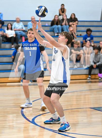 Thumbnail 1 in Seton Catholic @ Valley Christian photogallery.