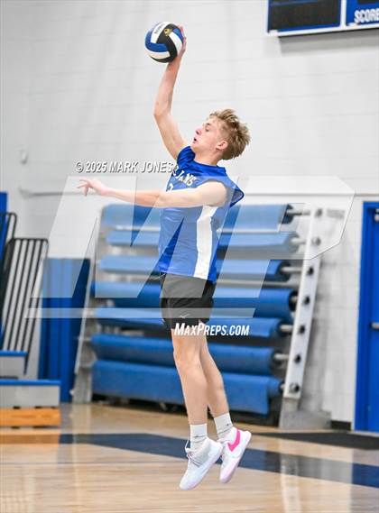 Thumbnail 1 in Seton Catholic @ Valley Christian photogallery.