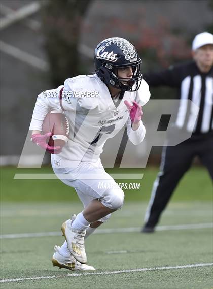 Thumbnail 1 in Eastside Catholic vs. Mt. Spokane (WIAA 3A Quarterfinal Playoff) photogallery.