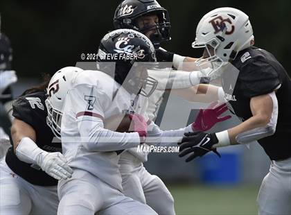 Thumbnail 1 in Eastside Catholic vs. Mt. Spokane (WIAA 3A Quarterfinal Playoff) photogallery.