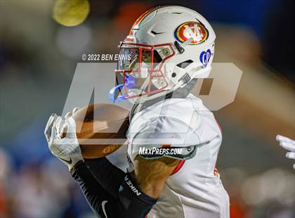 Thumbnail 3 in Mill Creek vs Walton (GHSA 7A Semifinal) photogallery.