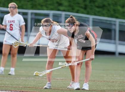 Thumbnail 2 in Warde @ New Canaan photogallery.