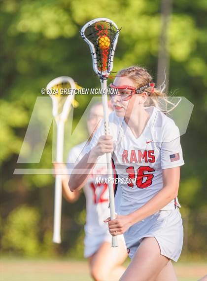 Thumbnail 2 in Warde @ New Canaan photogallery.