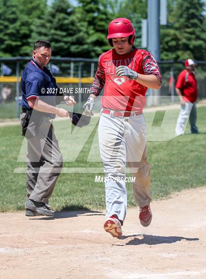 Thumbnail 2 in Gladbrook-Reinbeck vs. H-L-V (Hudson Invitational) photogallery.