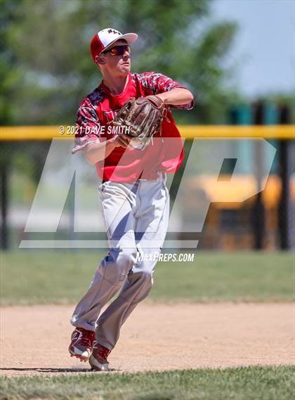 Thumbnail 1 in Gladbrook-Reinbeck vs. H-L-V (Hudson Invitational) photogallery.