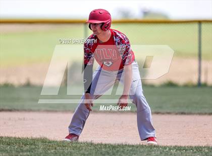 Thumbnail 3 in Gladbrook-Reinbeck vs. H-L-V (Hudson Invitational) photogallery.
