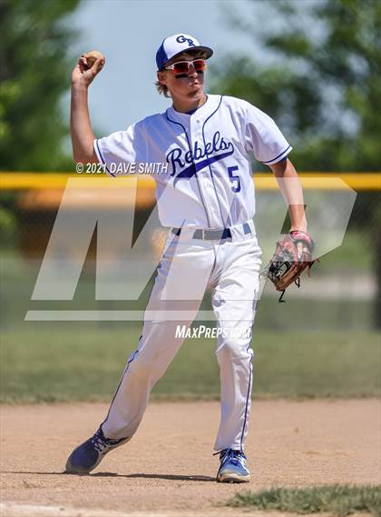 Thumbnail 2 in Gladbrook-Reinbeck vs. H-L-V (Hudson Invitational) photogallery.