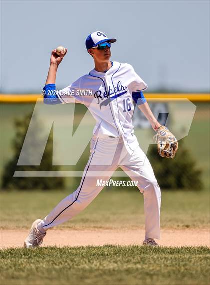 Thumbnail 3 in Gladbrook-Reinbeck vs. H-L-V (Hudson Invitational) photogallery.