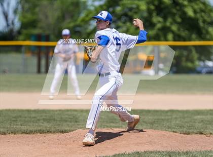 Thumbnail 3 in Gladbrook-Reinbeck vs. H-L-V (Hudson Invitational) photogallery.