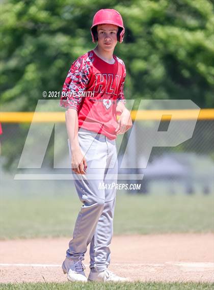 Thumbnail 2 in Gladbrook-Reinbeck vs. H-L-V (Hudson Invitational) photogallery.