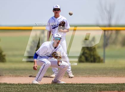 Thumbnail 2 in Gladbrook-Reinbeck vs. H-L-V (Hudson Invitational) photogallery.