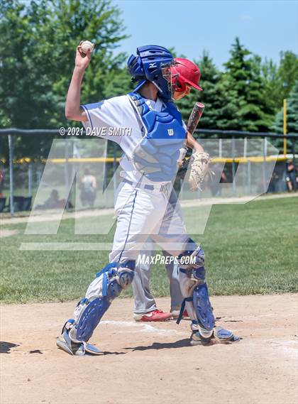 Thumbnail 2 in Gladbrook-Reinbeck vs. H-L-V (Hudson Invitational) photogallery.