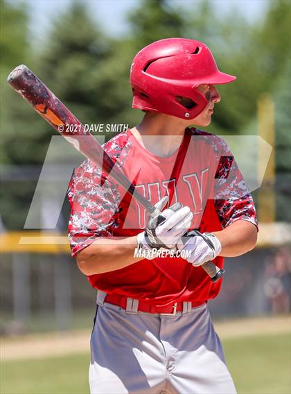 Thumbnail 3 in Gladbrook-Reinbeck vs. H-L-V (Hudson Invitational) photogallery.